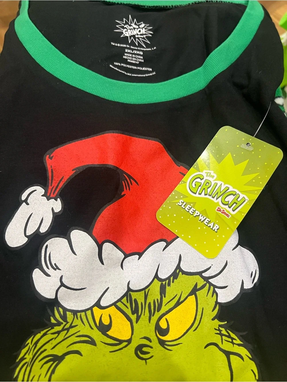 BRAND NEW Merry Grinchmas! Women’s Green & Black Grinch Pajama Set Size 2X